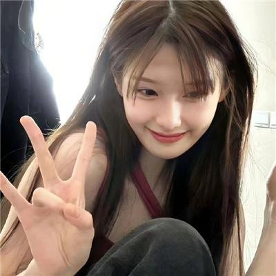 绿茵春色